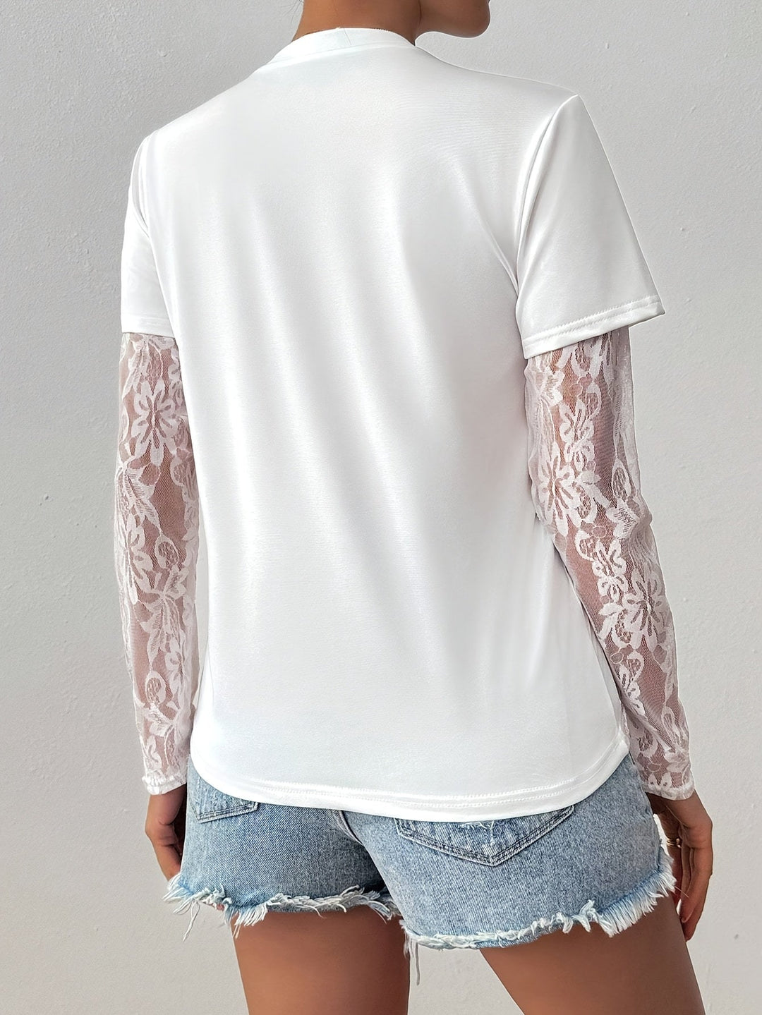 Tilda - Elegant Lace Blouse