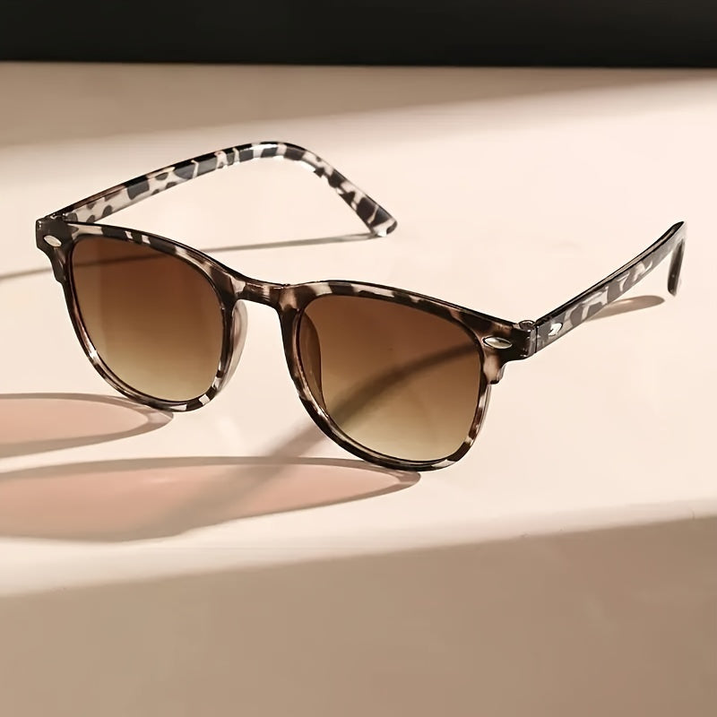Michelle - Elegant Gradient Sunglasses