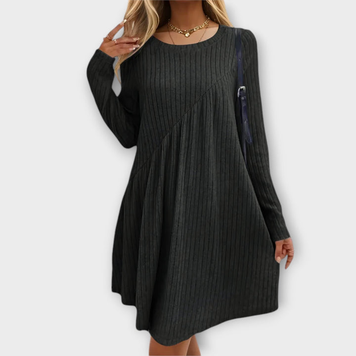 Callie - Relaxed Ribbed Dress