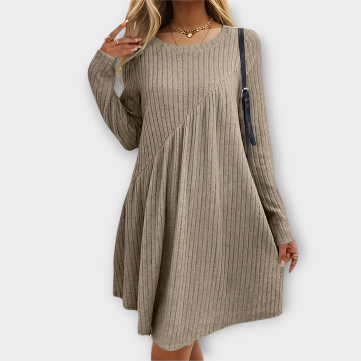 Callie - Relaxed Ribbed Dress
