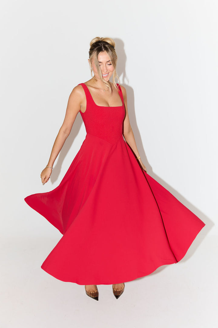 Hope - Elegant Flowing Dress