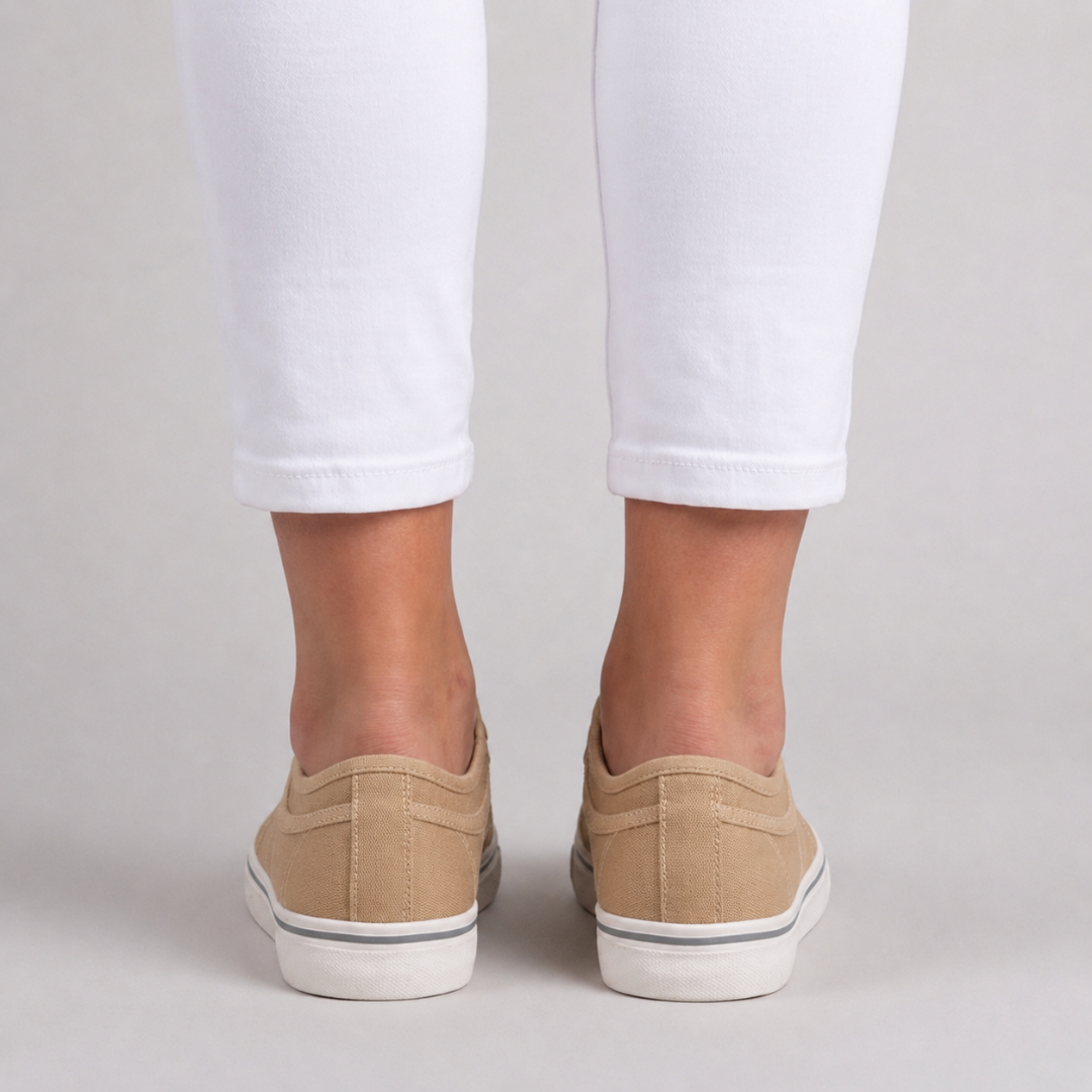 Brenna - Comfy Slip-On Sneakers